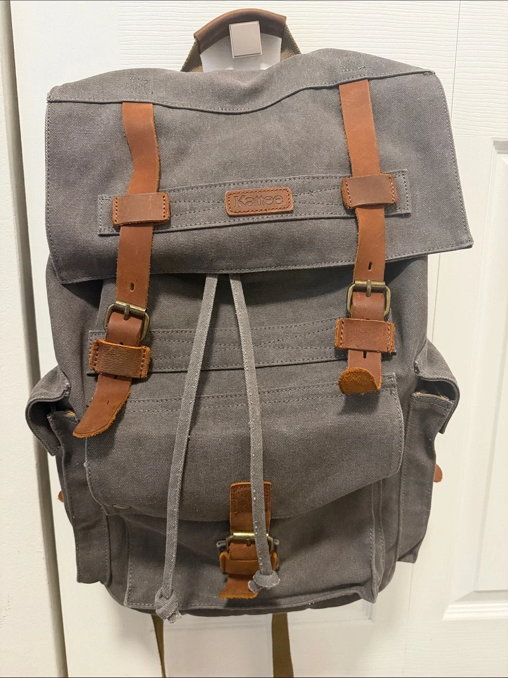 Men’s leather canvas backpack